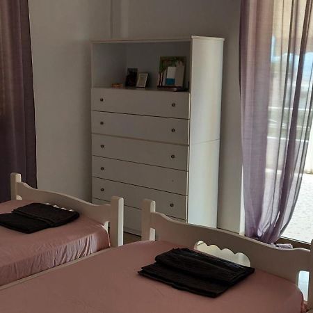 Rena'S Sea View Apartment Artemida  Exterior photo